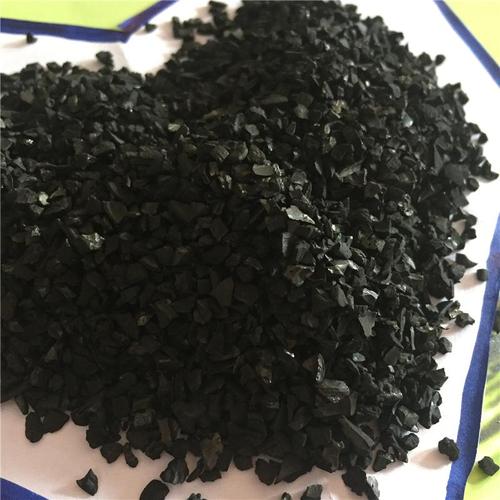「活性炭」活性炭在养殖类水中箱中使用的小窍门